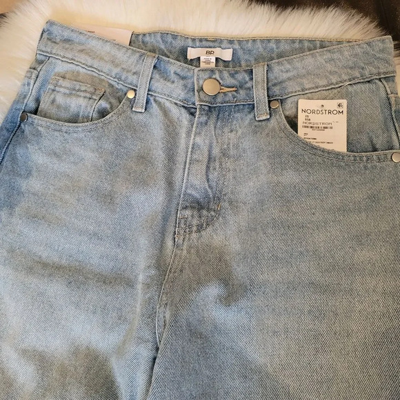 BP Nordstrom  Slashed Mom Jean - Picture 9 of 11